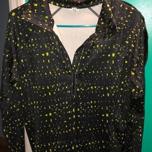 Long sleeve quarter zip